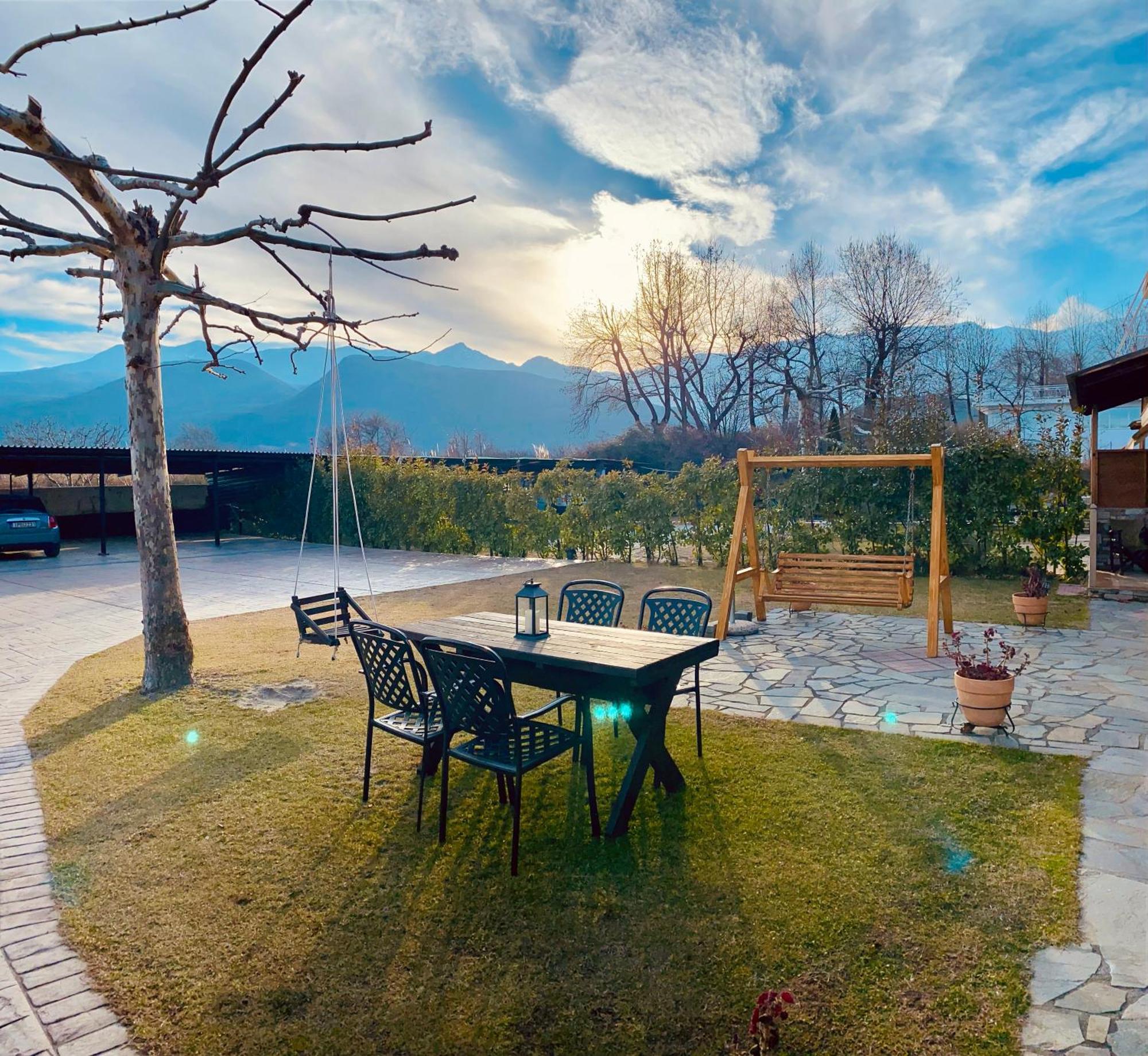Ξενώνας Ρόδον Като-Лутраки Экстерьер фото